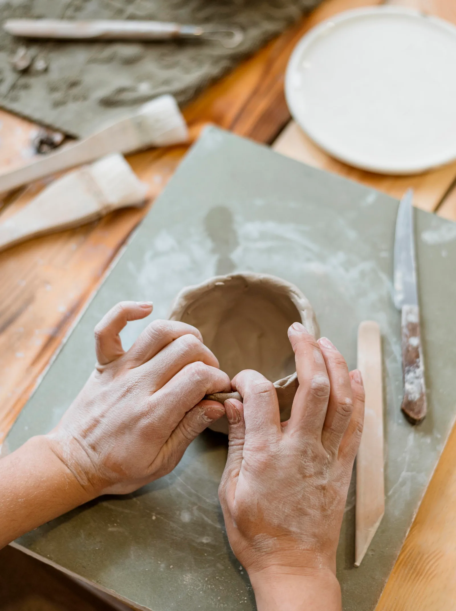 Atelier de modelage au Comptoir Ceramica